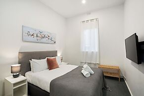 Gordon House Apartments