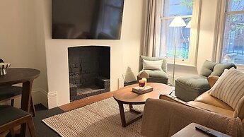 Gordon House Apartments