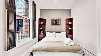 Gordon House Apartments