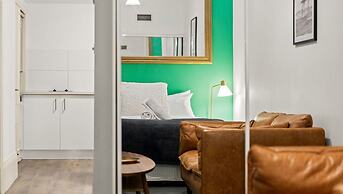 Gordon House Apartments