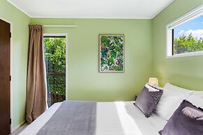 Family Retreat close to City - Netflix