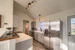 Dt 323 Kessler Cottage 2 Bedroom Home by RedAwning