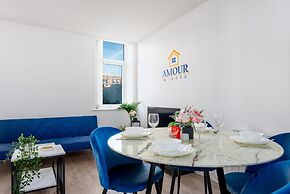New Modern Apartment
