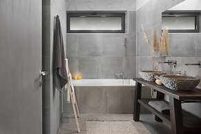 Remarkable 2-bed House in Zrenj