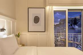 Meliti Apartment in Plaka