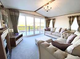 Inviting 3-bed Lodge Tattershall Lakes, Lincoln