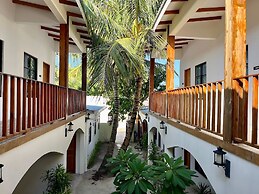 Ahiva Village