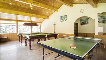 Hotel Kanishka Manali