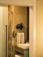 Vesta Rooms