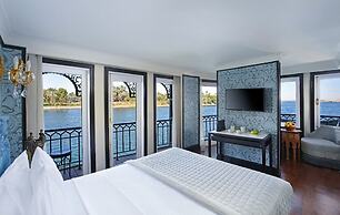 Movenpick SS Misr. Monday - Friday