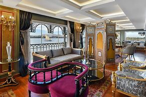 Movenpick SS Misr. Monday - Friday