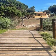 Meridium Apartments & Beach Club