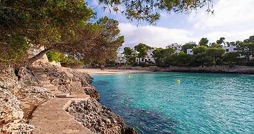 Bella Maria Apartments & Pool Club