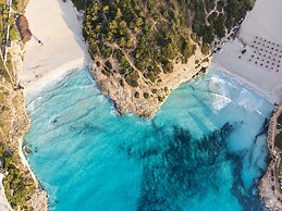 Bella Maria Apartments & Pool Club