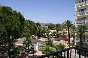 Bella Maria Apartments & Pool Club