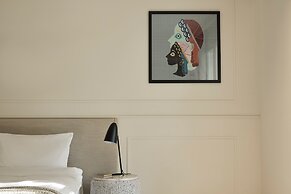 Doryssa Theorem Hotel