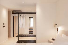 Doryssa Theorem Hotel