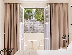 Doryssa Theorem Hotel