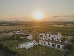 Vino Resort Son Amaret