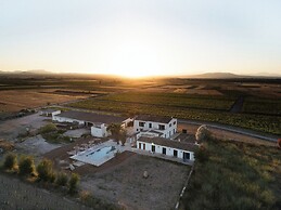 Vino Resort Son Amaret