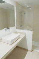 Vino Resort Son Amaret