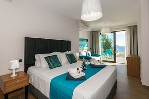 MaDiZé Beach House on the Sea