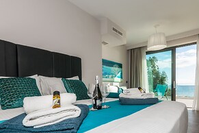 MaDiZé Beach House on the Sea