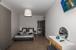 MaDiZé Beach House on the Sea