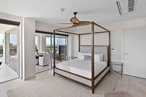 O Condominium Beachfront Residences