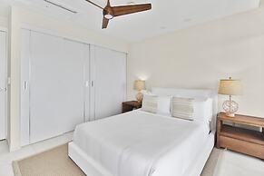 O Condominium Beachfront Residences