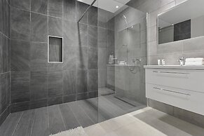 O Condominium Beachfront Residences