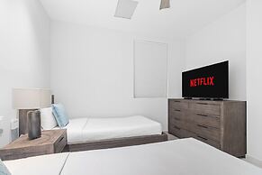 O Condominium Beachfront Residences