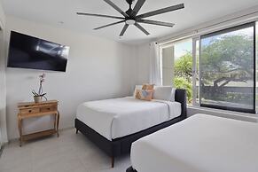 O Condominium Beachfront Residences