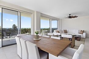 O Condominium Beachfront Residences