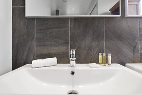 O Condominium Beachfront Residences