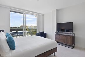 O Condominium Beachfront Residences