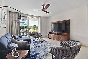 O Condominium Beachfront Residences