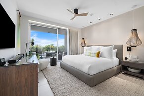 O Condominium Beachfront Residences