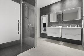 O Condominium Beachfront Residences