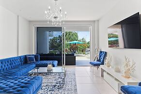 O Condominium Beachfront Residences