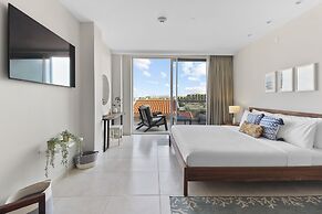 O Condominium Beachfront Residences