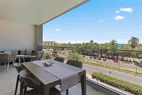 O Condominium Beachfront Residences