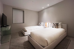 O Condominium Beachfront Residences