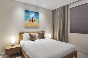 O Condominium Beachfront Residences