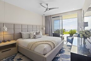 O Condominium Beachfront Residences