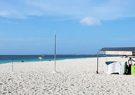 O Condominium Beachfront Residences