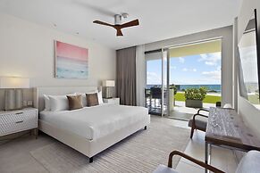 O Condominium Beachfront Residences