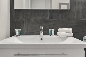 O Condominium Beachfront Residences