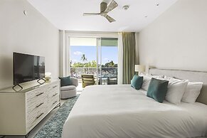 O Condominium Beachfront Residences