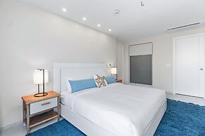 O Condominium Beachfront Residences